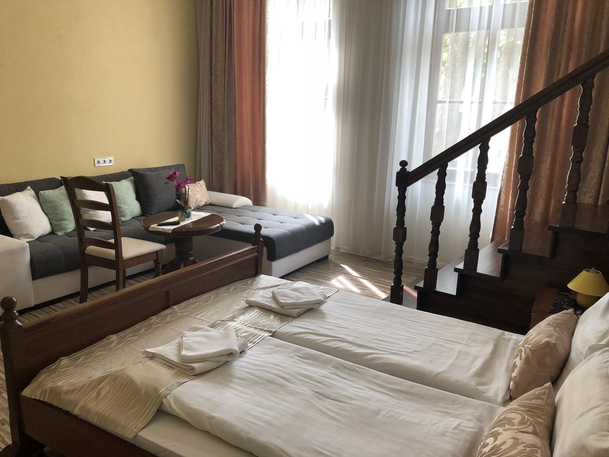 Mosoly Apartman Szeged Exteriör bild
