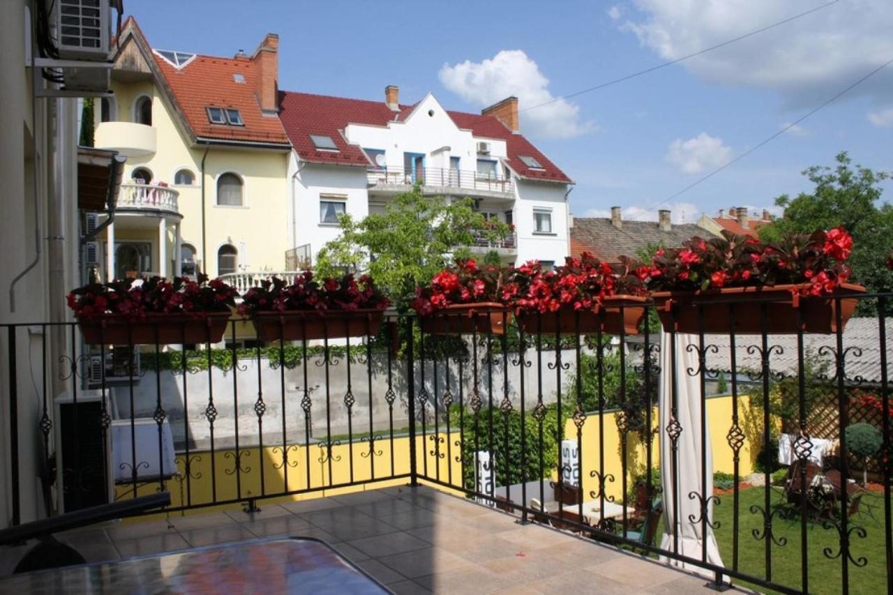 Mosoly Apartman Szeged Exteriör bild